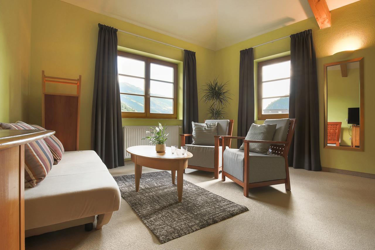 Botango Hotel