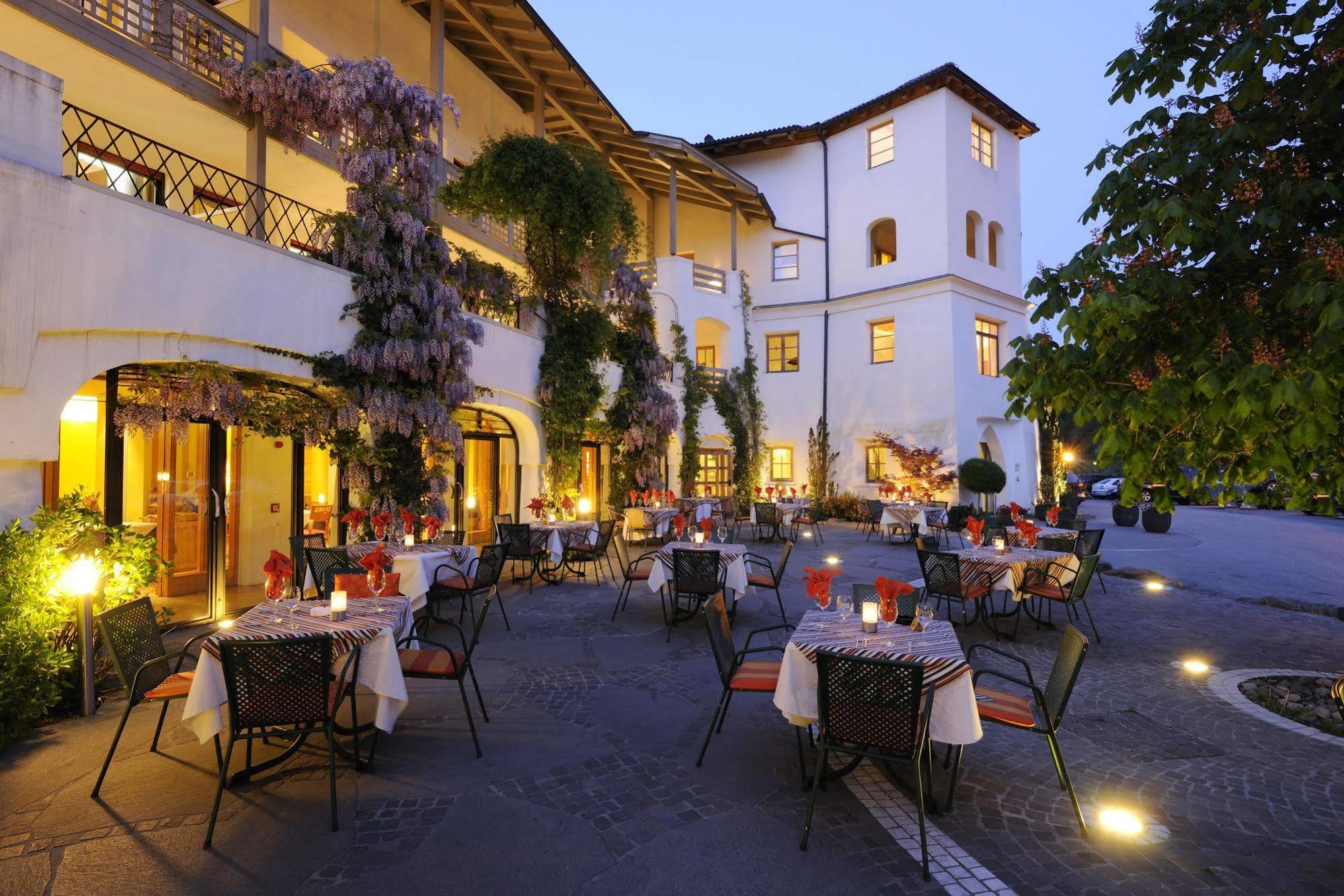 Botango Hotel
